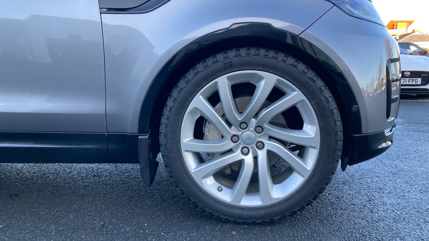 Used Land Rover Discovery 2019 for sale - 77286139: Photo 8