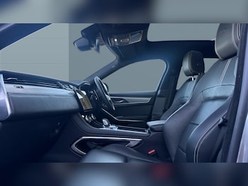 Used Jaguar F-Pace 2024 for sale - 77903782: Photo