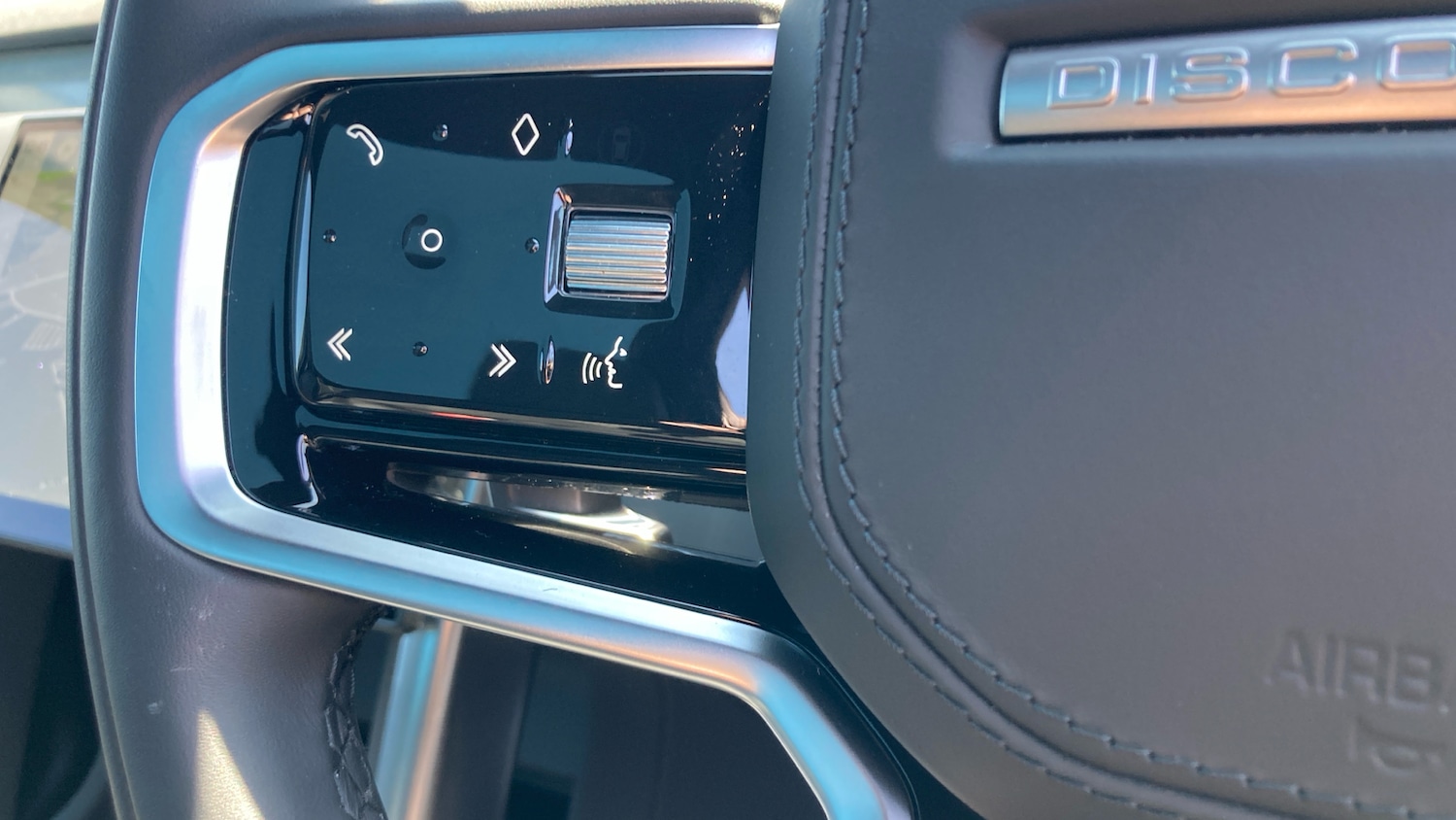 Used Land Rover Discovery Sport 2025 for sale - 76576498: Photo 43