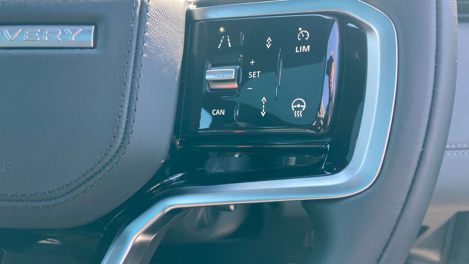 Used Land Rover Discovery Sport 2025 for sale - 76576498: Photo 44