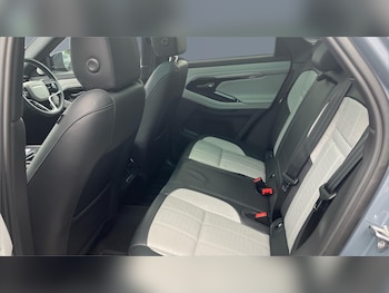 Used Land Rover Range Rover Evoque 2022 for sale - 79308381: Photo