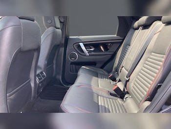 Used Land Rover Discovery Sport 2021 for sale - 75547790: Photo