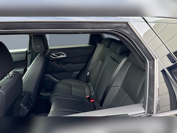 Used Land Rover Range Rover Velar 2026 for sale - 79140930: Photo