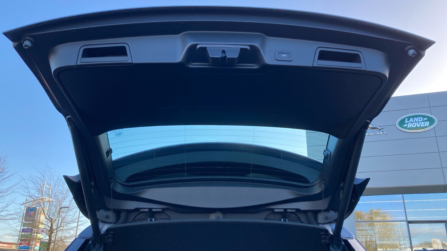 Used Land Rover Range Rover Evoque 2025 for sale - 76580610: Photo 27