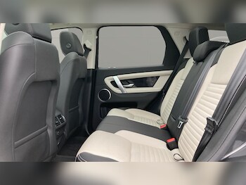 Used Land Rover Discovery Sport 2022 for sale - 77492444: Photo