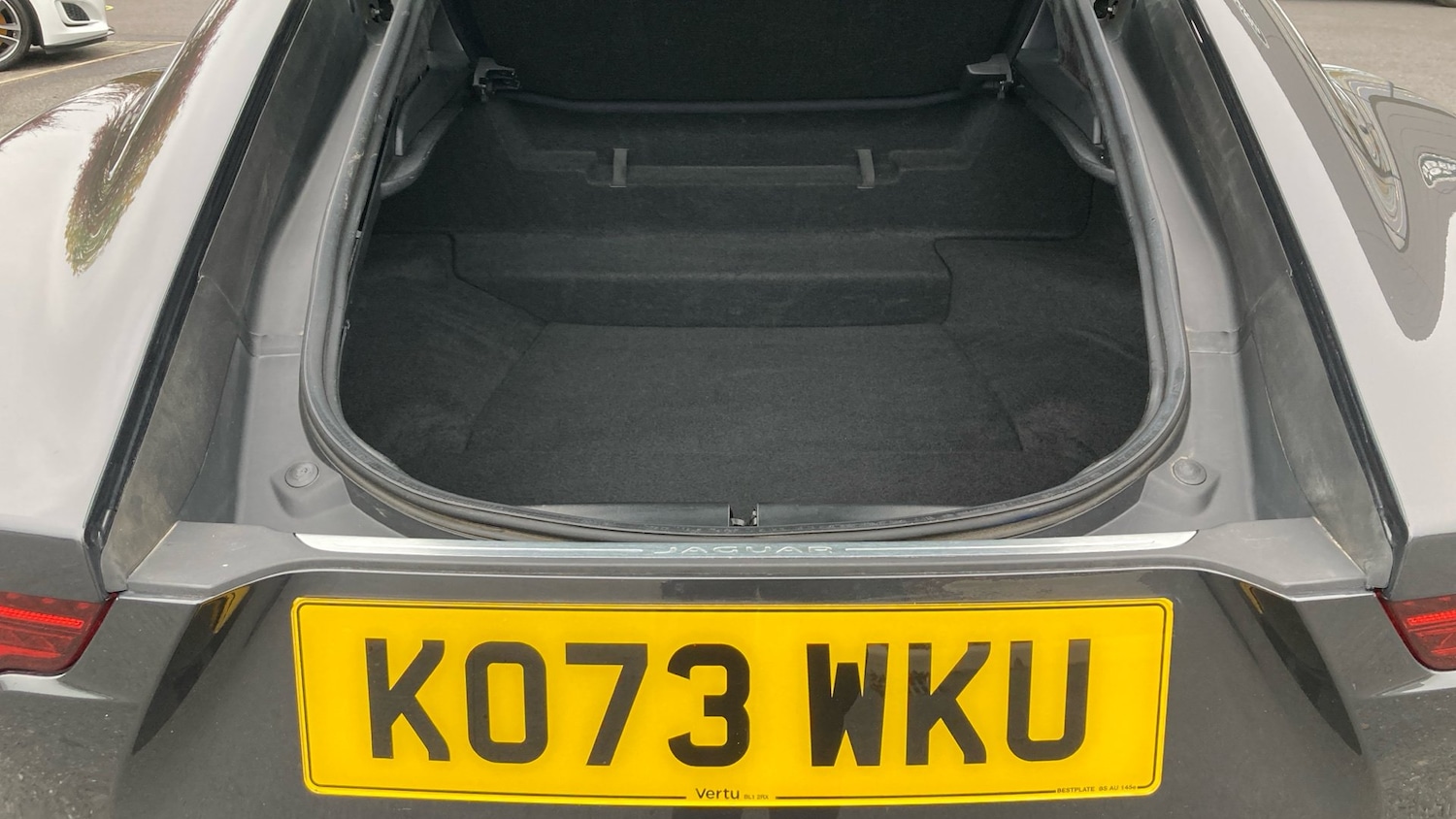 Used Jaguar F-Type 2024 for sale - 76576581: Photo 10