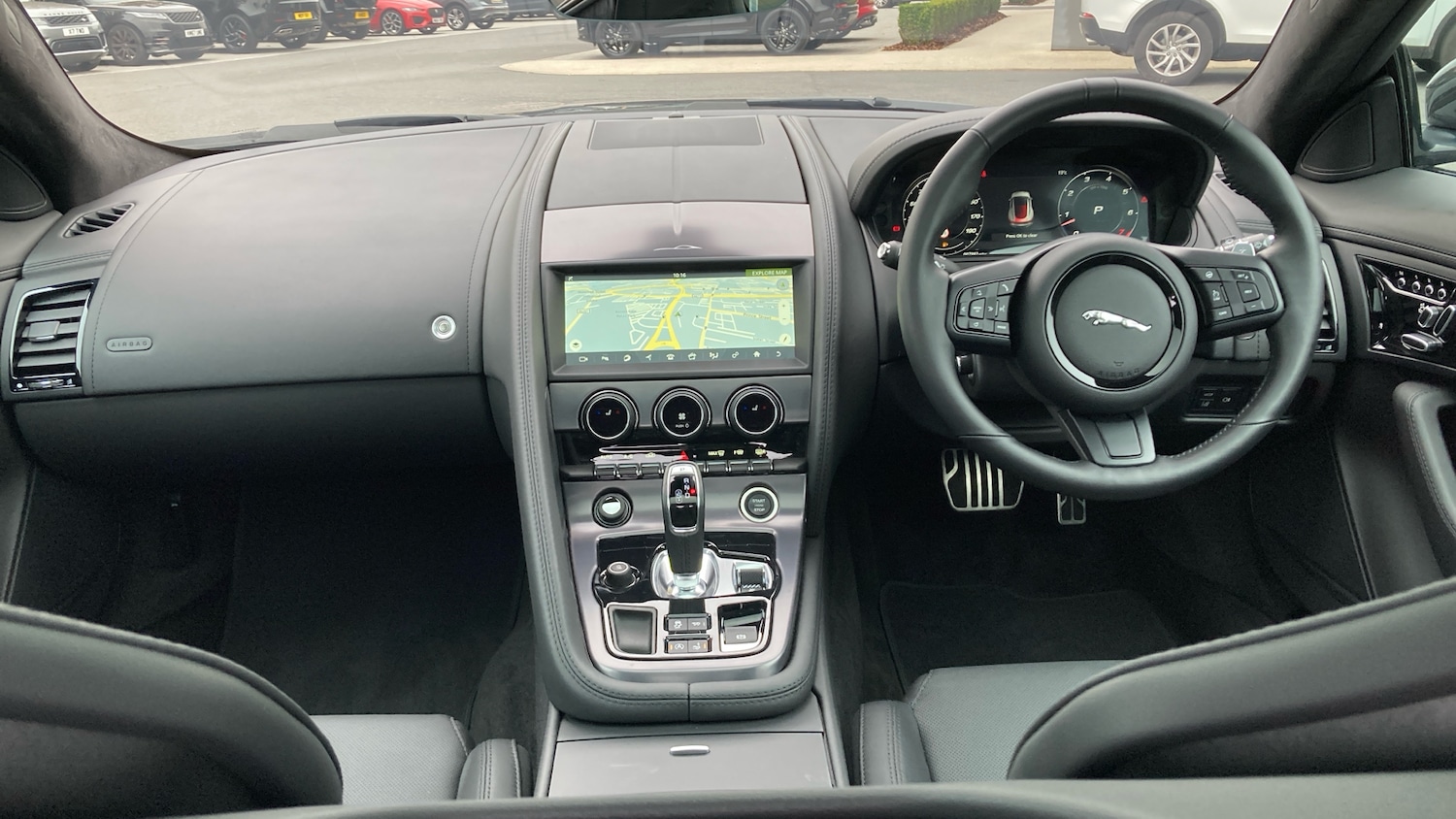 Used Jaguar F-Type 2024 for sale - 76576581: Photo 9