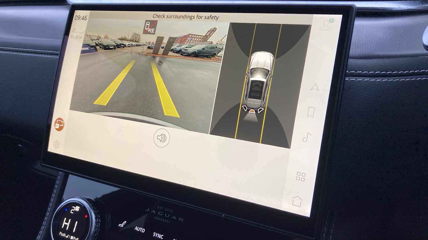 Used Jaguar F-Pace 2023 for sale - 77976907: Photo 12