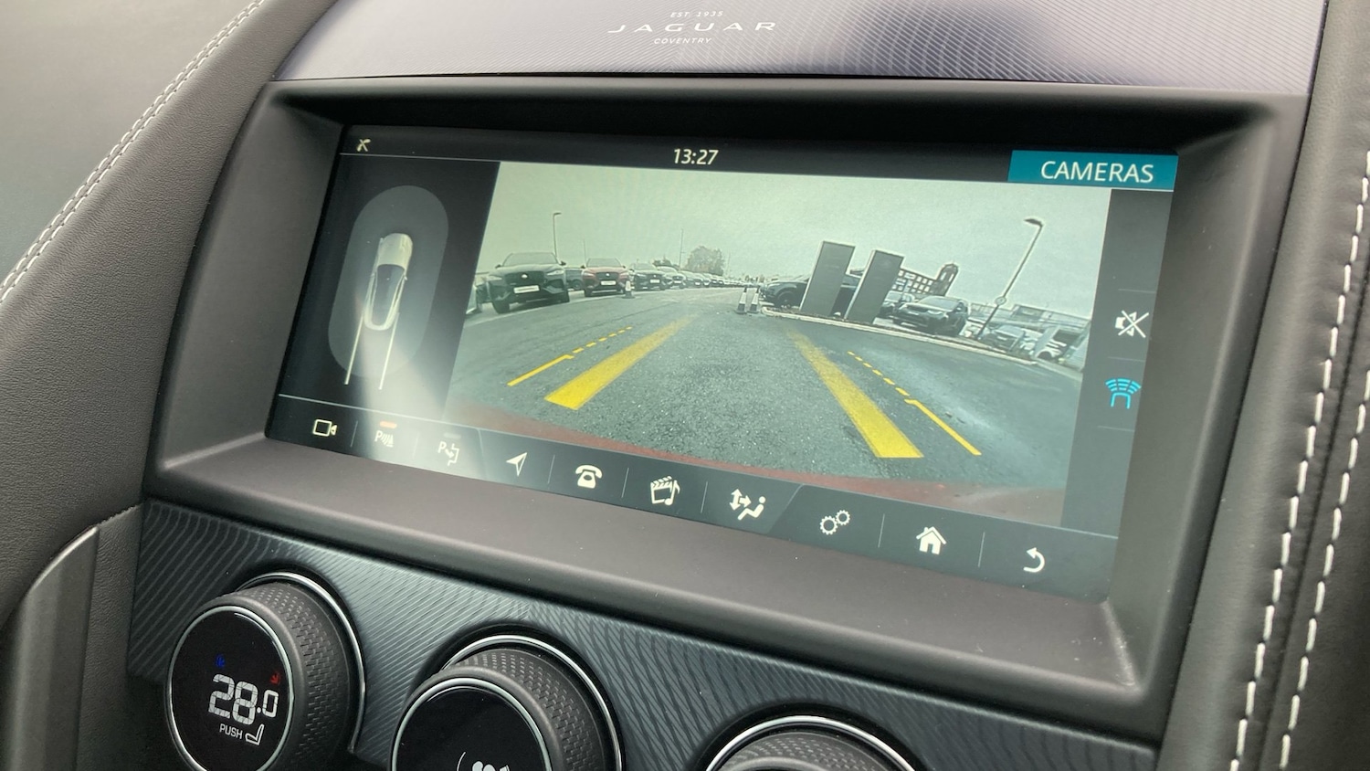 Used Jaguar F-Type 2021 for sale - 76508073: Photo 12