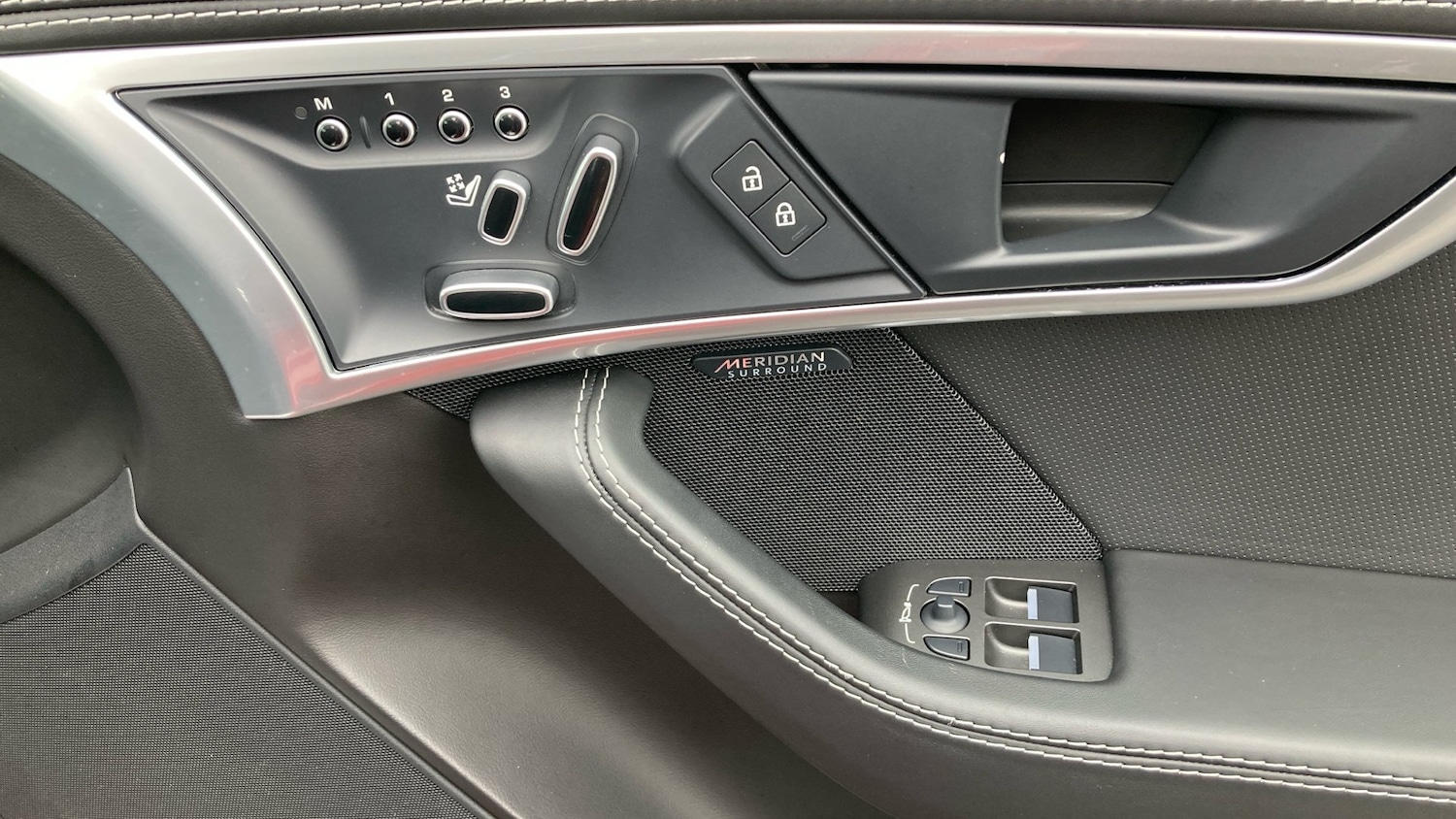 Used Jaguar F-Type 2021 for sale - 76508073: Photo 45