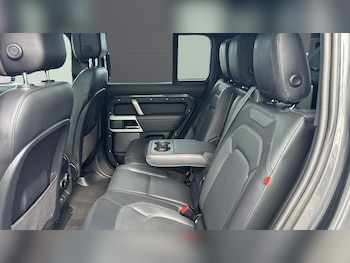 Used Land Rover Defender 2022 for sale - 79514292: Photo