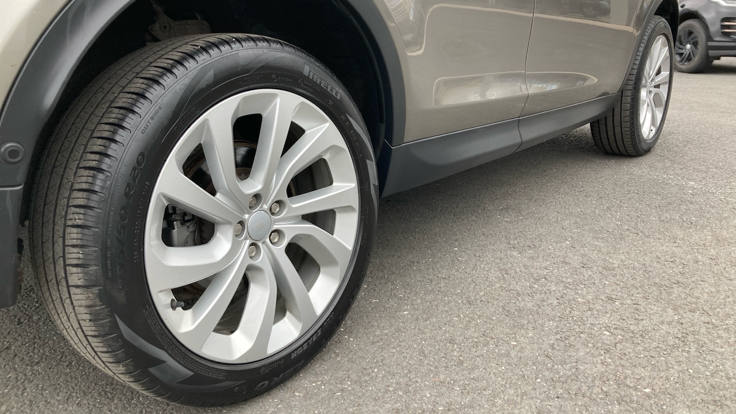 Used Land Rover Discovery Sport 2021 for sale - 77420929: Photo 36