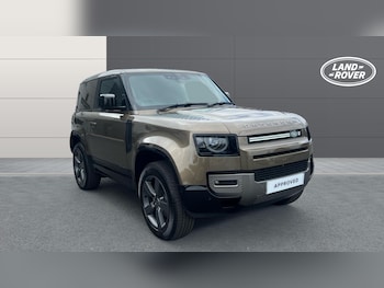 Land Rover - Defender