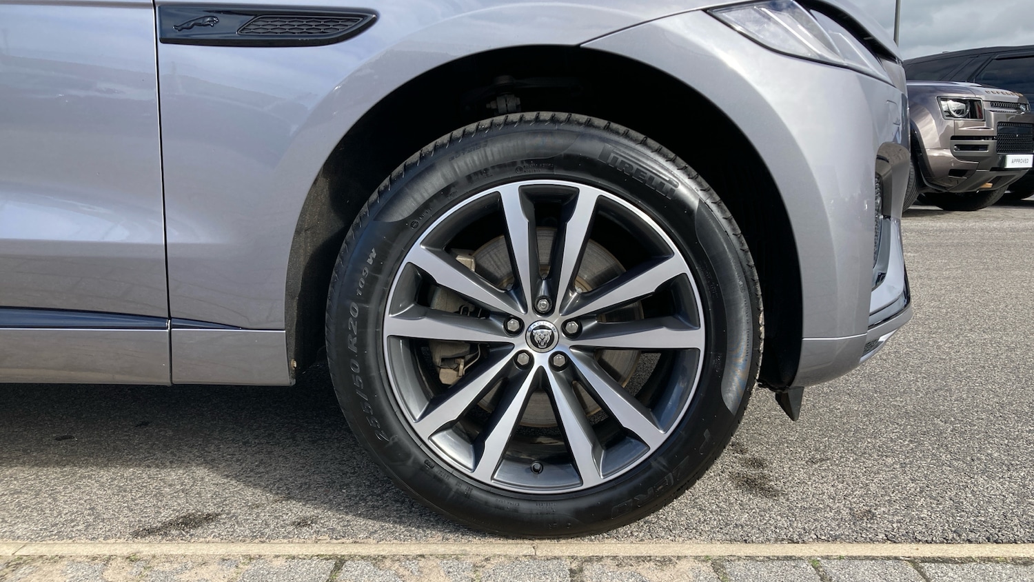 Used Jaguar F-Pace 2024 for sale - 76161824: Photo 8