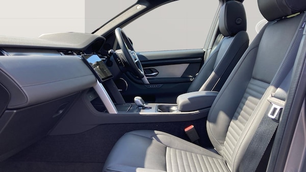 Used Land Rover Discovery Sport 2025 for sale - 75665299: Photo 3