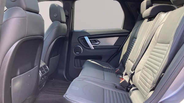 Used Land Rover Discovery Sport 2025 for sale - 75665299: Photo 4