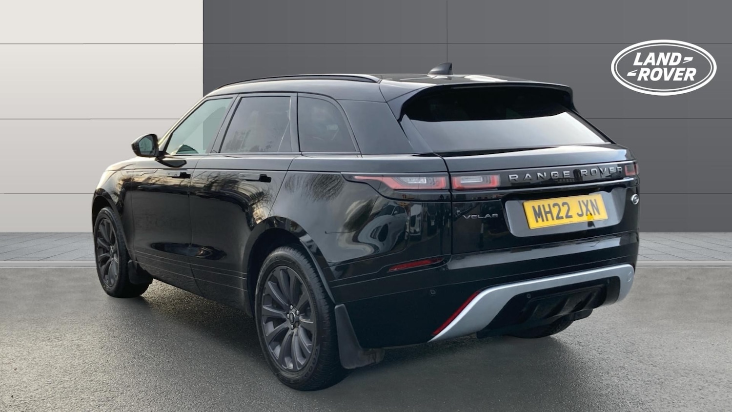 Used Land Rover Range Rover Velar 2022 for sale - 76818708: Photo 2