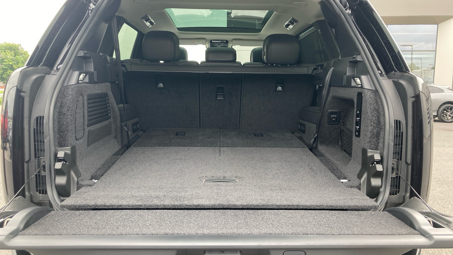 Used Land Rover Range Rover 2025 for sale - 76555630: Photo 10