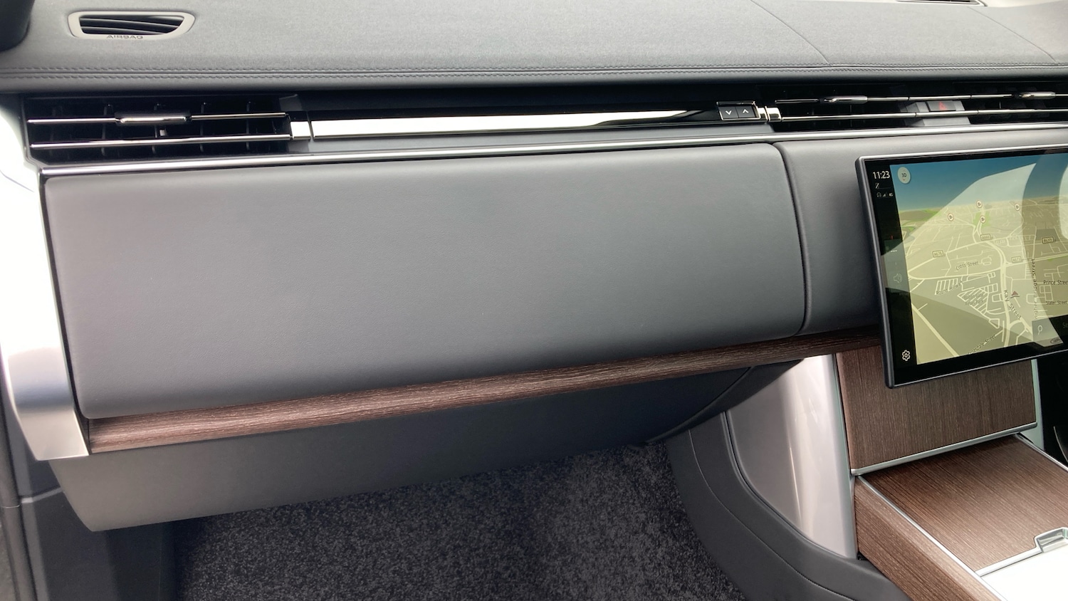 Used Land Rover Range Rover 2025 for sale - 76555630: Photo 26