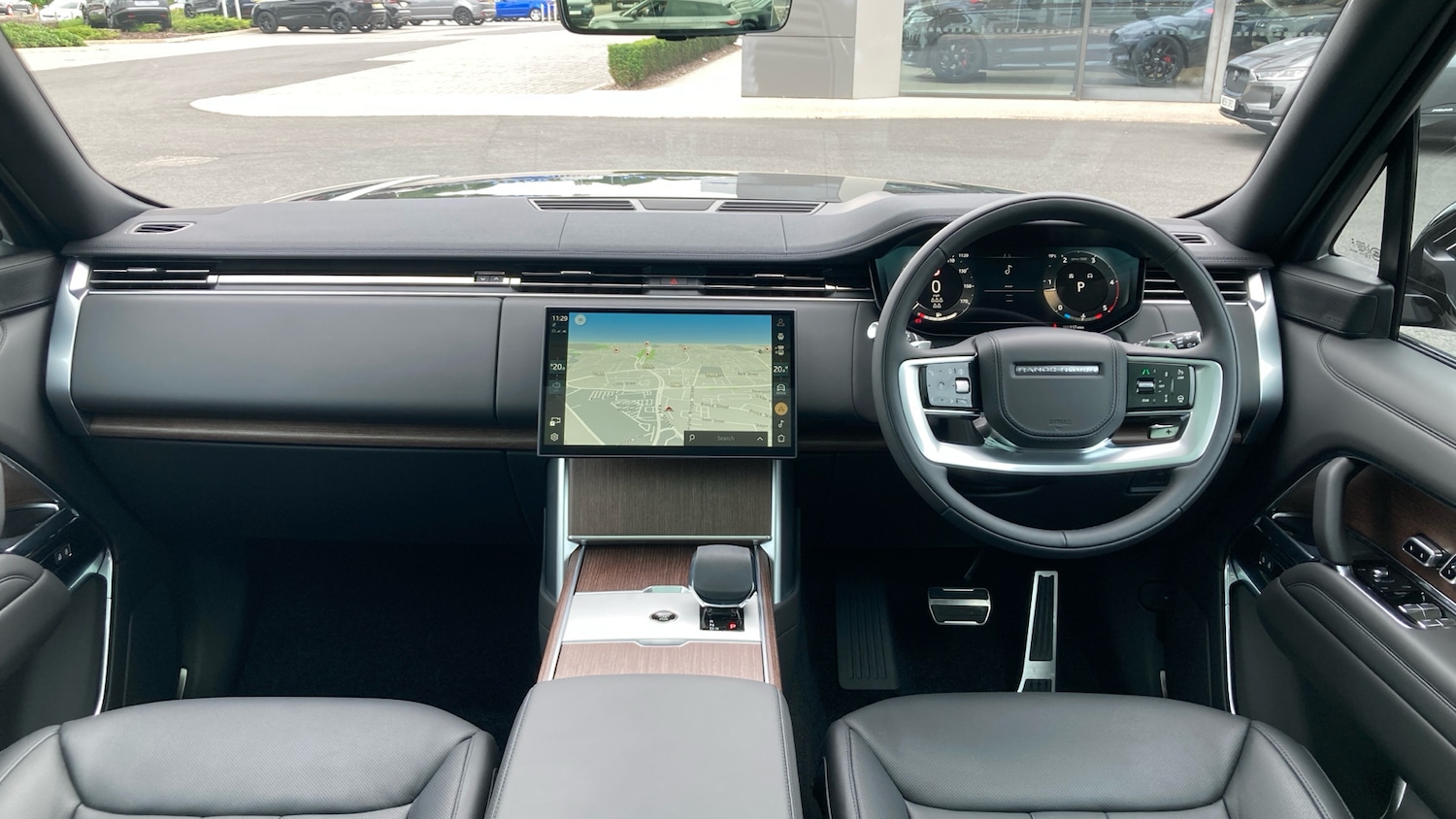 Used Land Rover Range Rover 2025 for sale - 76555630: Photo 9