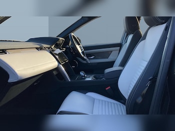 Used Land Rover Discovery Sport 2025 for sale - 78700724: Photo