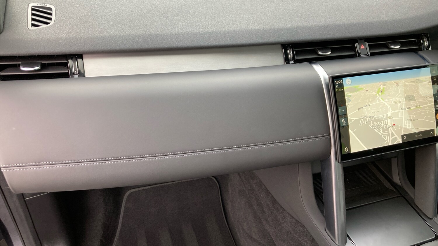 Used Land Rover Discovery Sport 2025 for sale - 76322418: Photo 26