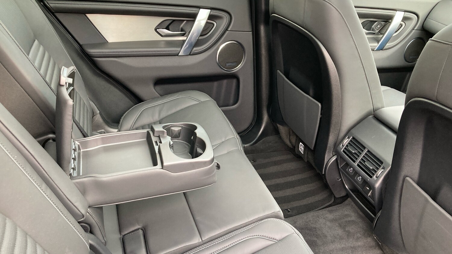 Used Land Rover Discovery Sport 2025 for sale - 76322418: Photo 42