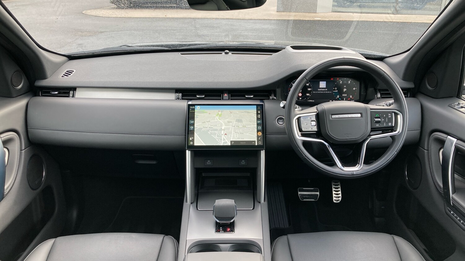 Used Land Rover Discovery Sport 2025 for sale - 76322418: Photo 9