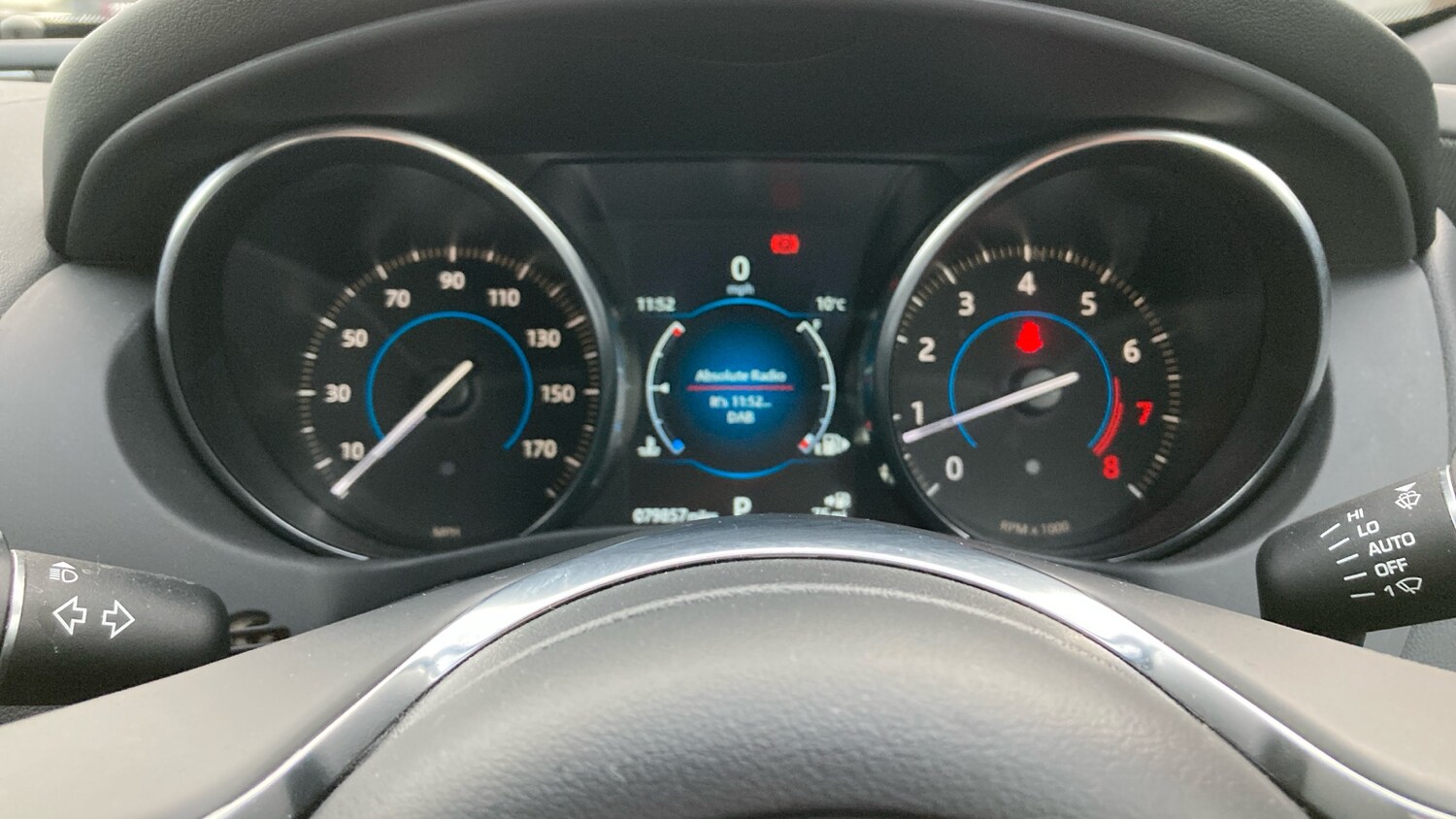 Used Jaguar XE 2019 for sale - 76882352: Photo 16