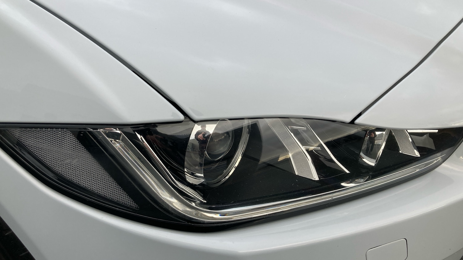 Used Jaguar XE 2019 for sale - 76882352: Photo 17