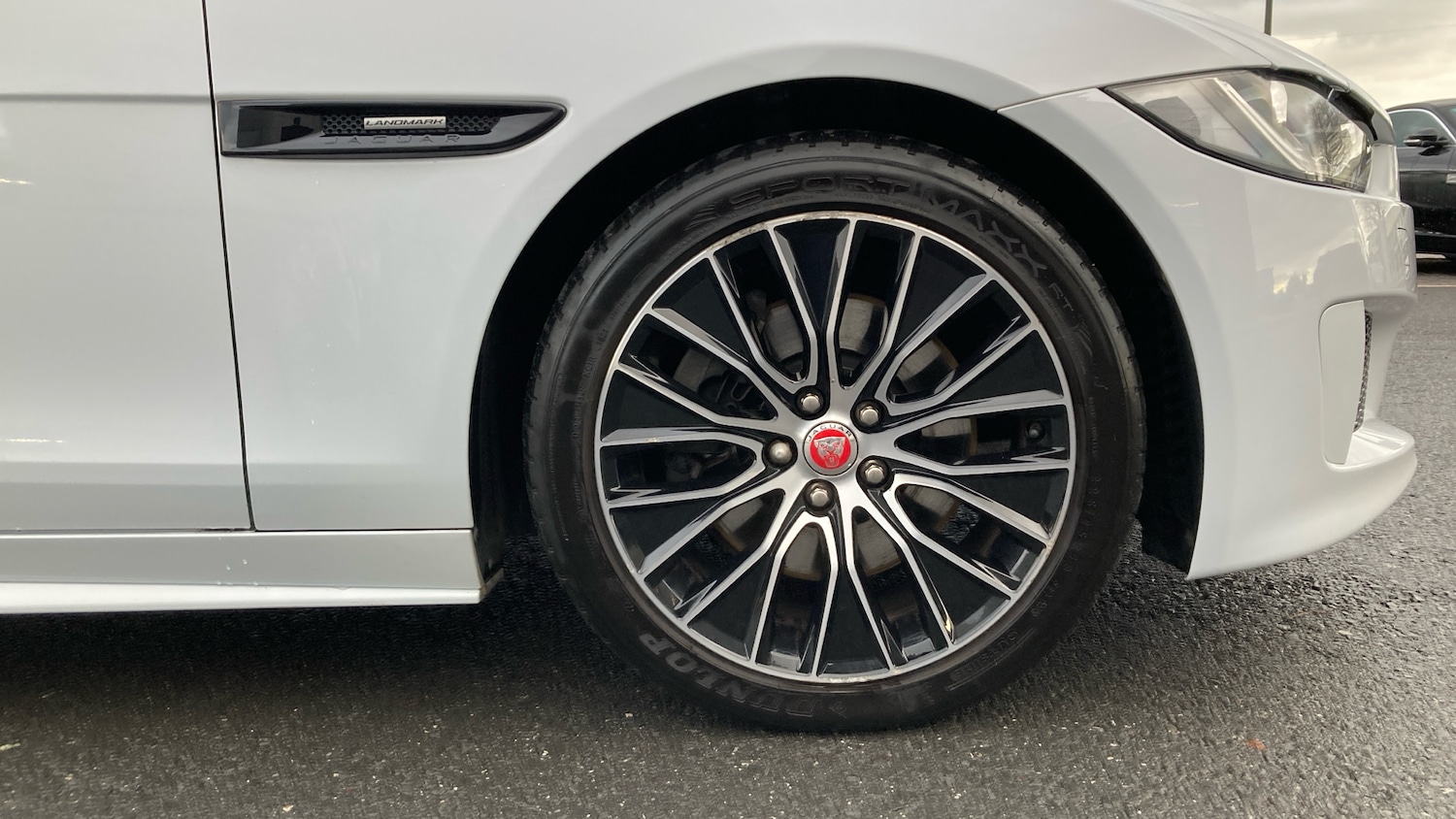 Used Jaguar XE 2019 for sale - 76882352: Photo 8