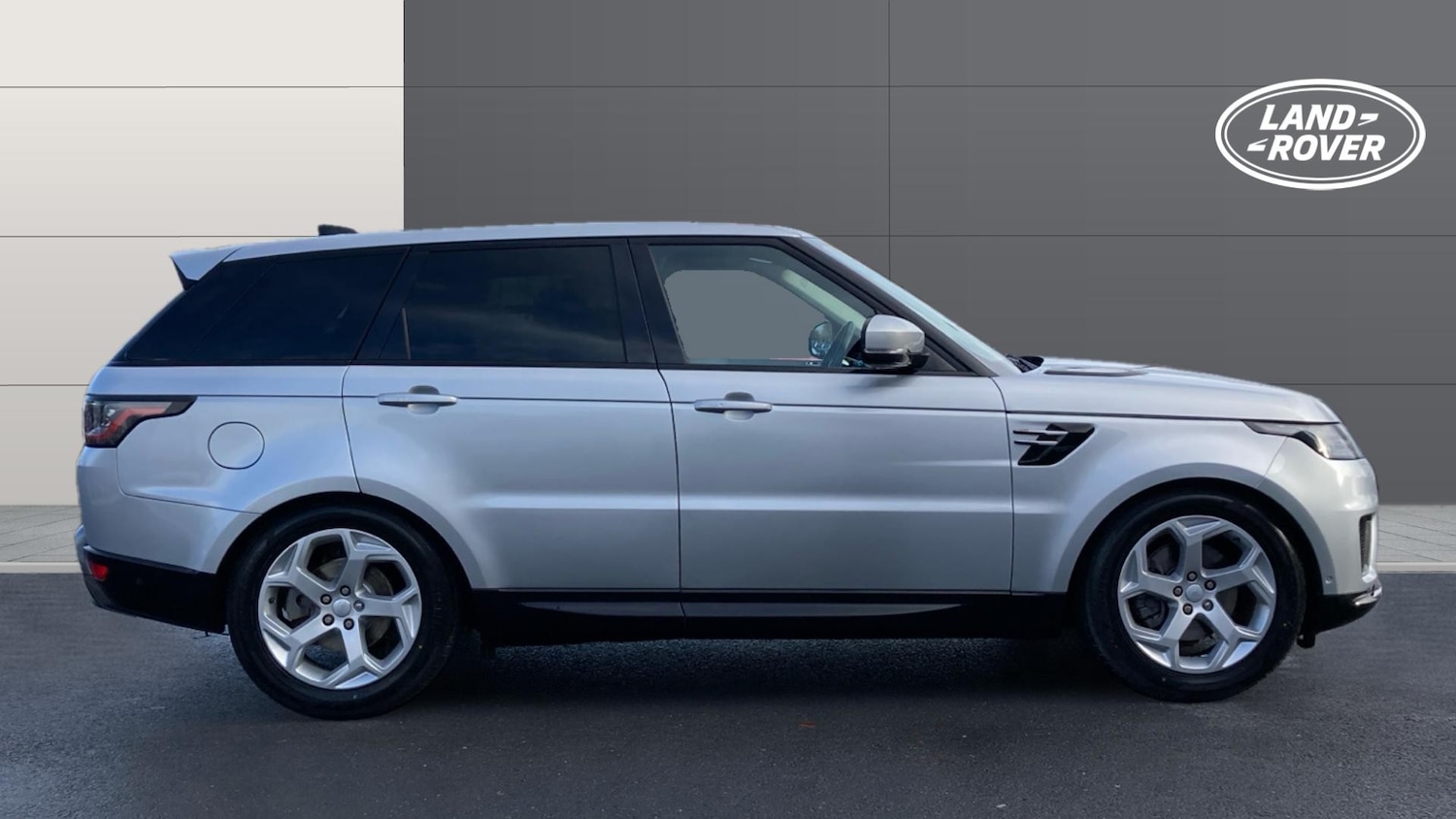 Used Land Rover Range Rover Sport 2018 for sale - 76494391: Photo 5