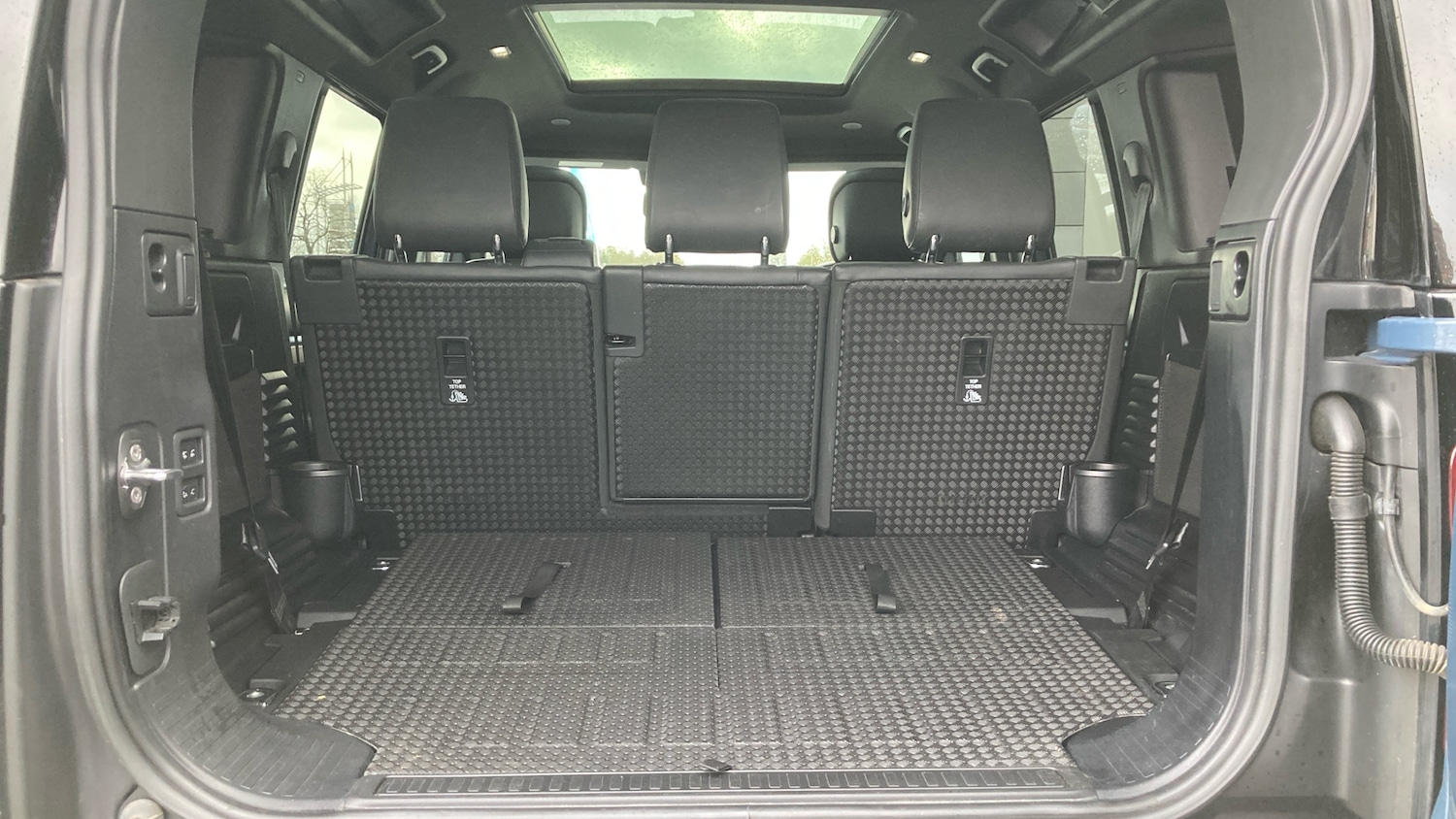 Used Land Rover Defender 2022 for sale - 77435585: Photo 10