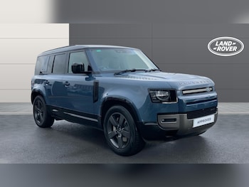 Land Rover Defender feature image