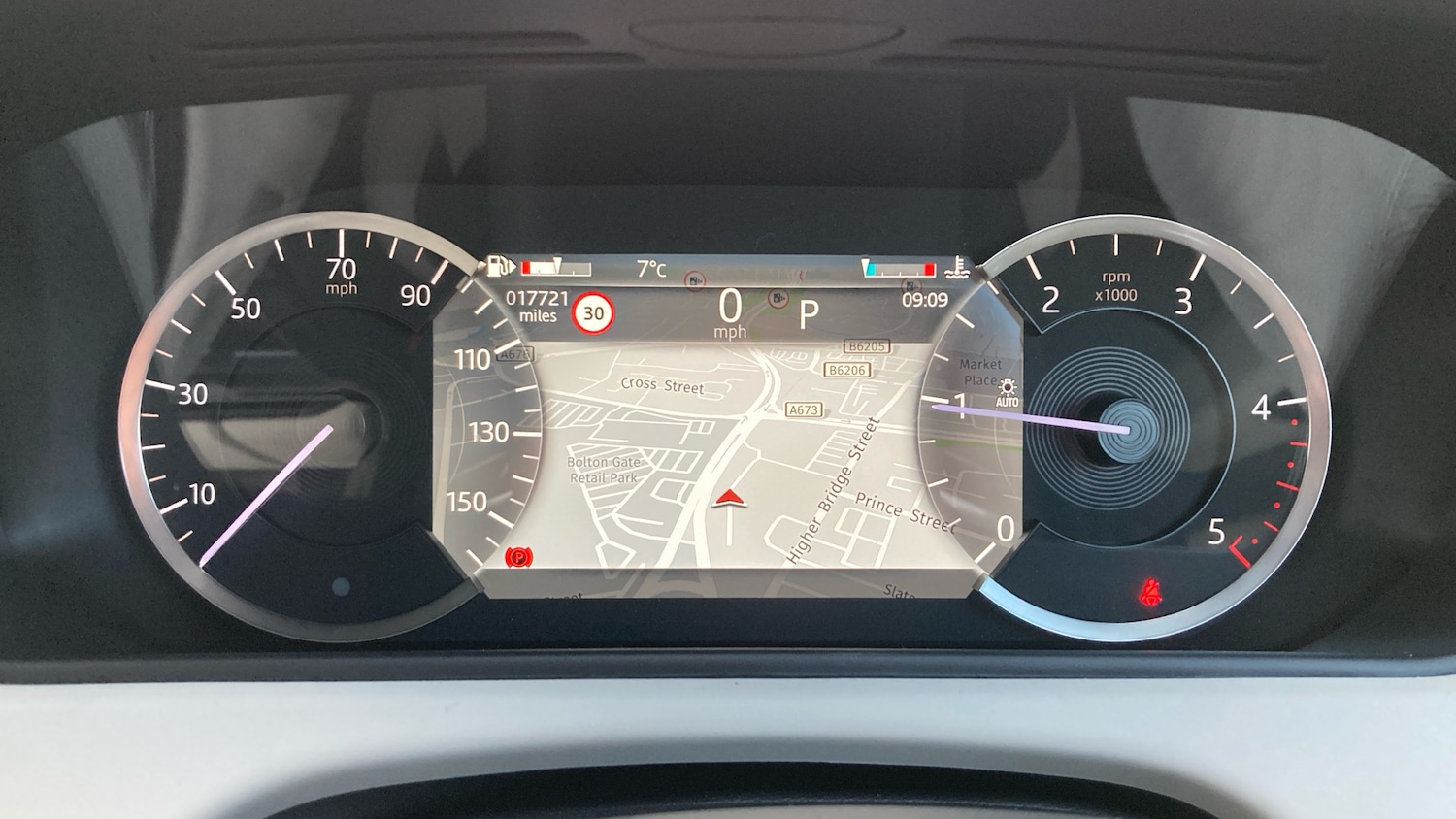 Used Land Rover Range Rover Velar 2023 for sale - 76957360: Photo 16