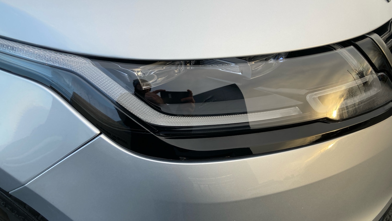 Used Land Rover Range Rover Velar 2023 for sale - 76957360: Photo 17