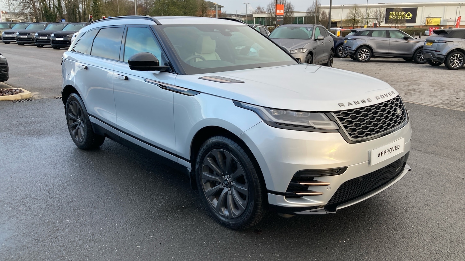 Used Land Rover Range Rover Velar 2023 for sale - 76957360: Photo 33