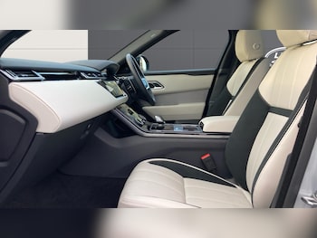 Used Land Rover Range Rover Velar 2023 for sale - 76957360: Photo