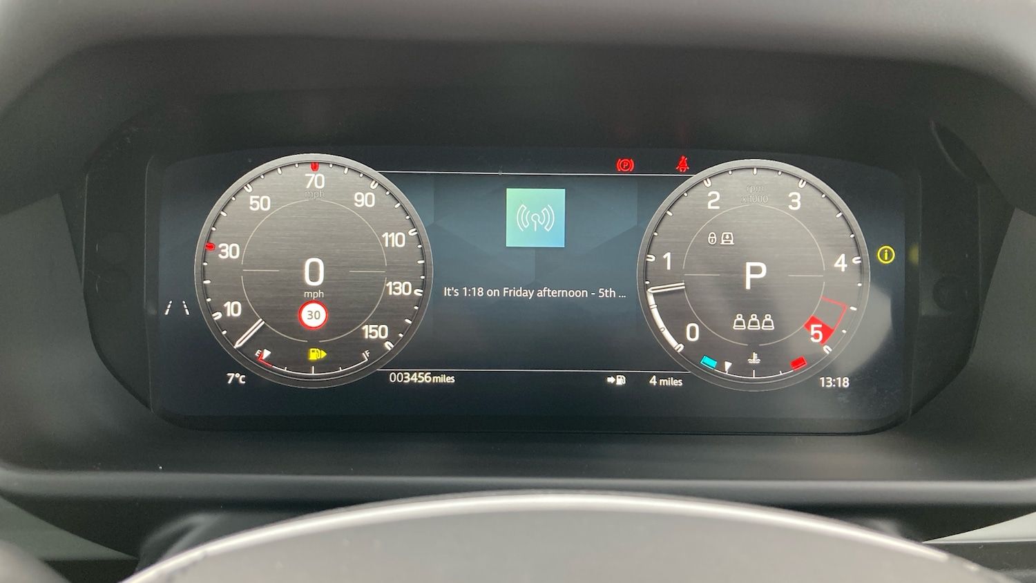 Used Land Rover Defender 2025 for sale - 76835346: Photo 16