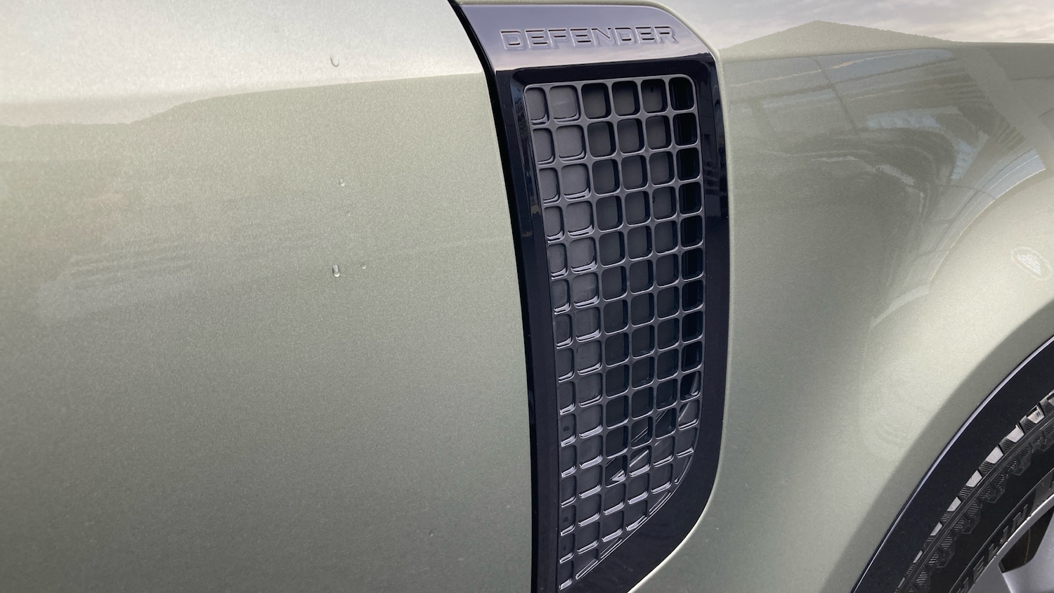 Used Land Rover Defender 2025 for sale - 76835346: Photo 24