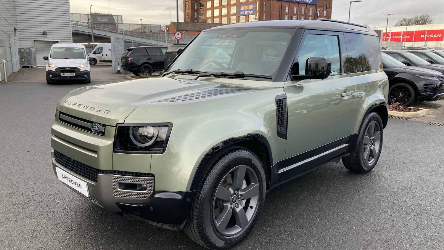 Used Land Rover Defender 2025 for sale - 76835346: Photo 30