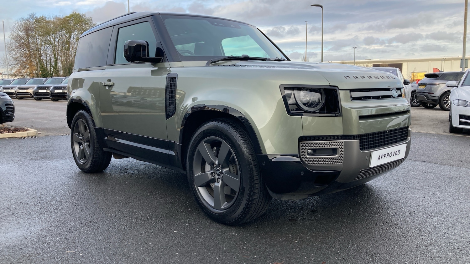 Used Land Rover Defender 2025 for sale - 76835346: Photo 32