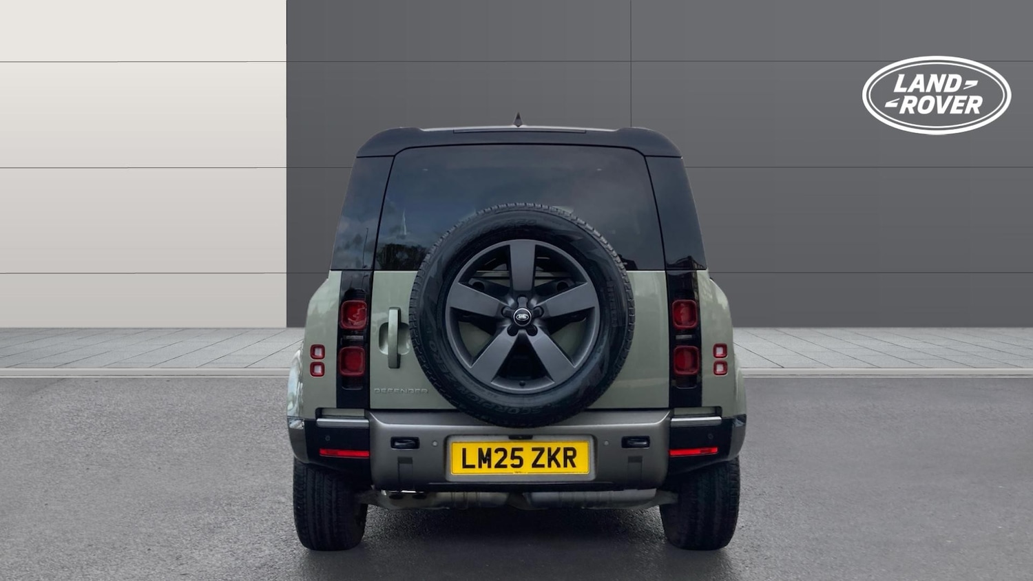 Used Land Rover Defender 2025 for sale - 76835346: Photo 6