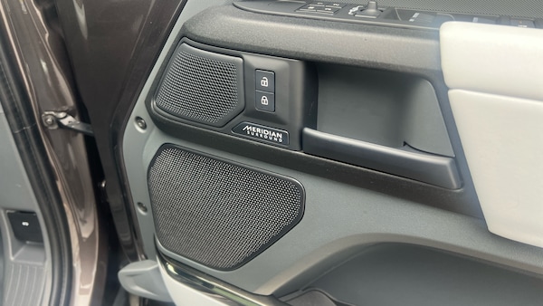 Used Land Rover Defender 2025 for sale - 76157065: Photo 22