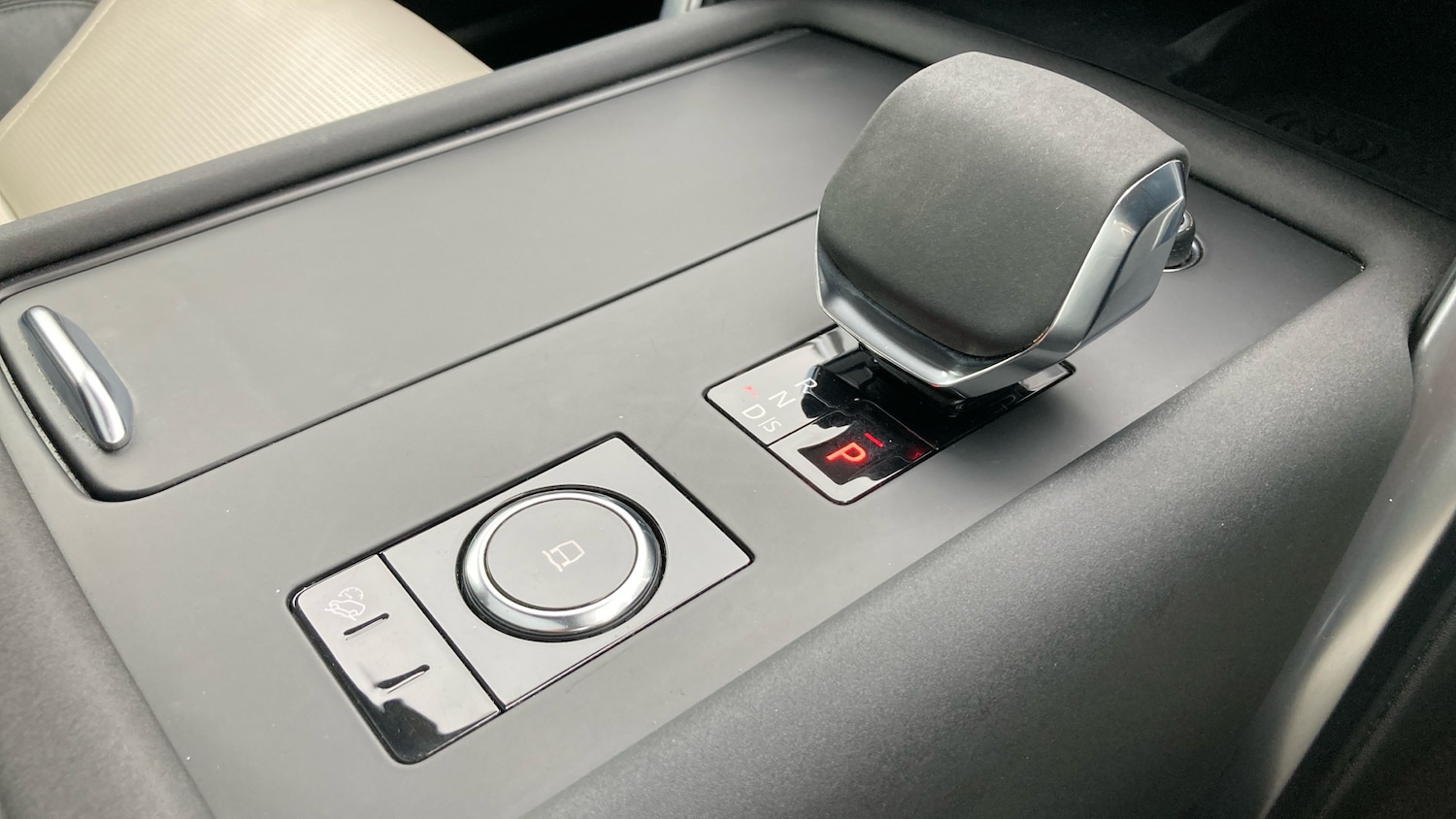 Used Land Rover Discovery 2023 for sale - 77519730: Photo 13