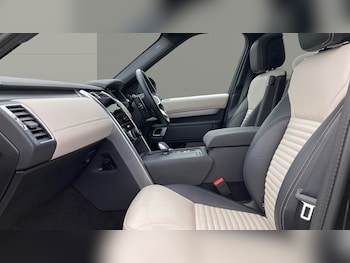 Used Land Rover Discovery 2023 for sale - 77519730: Photo