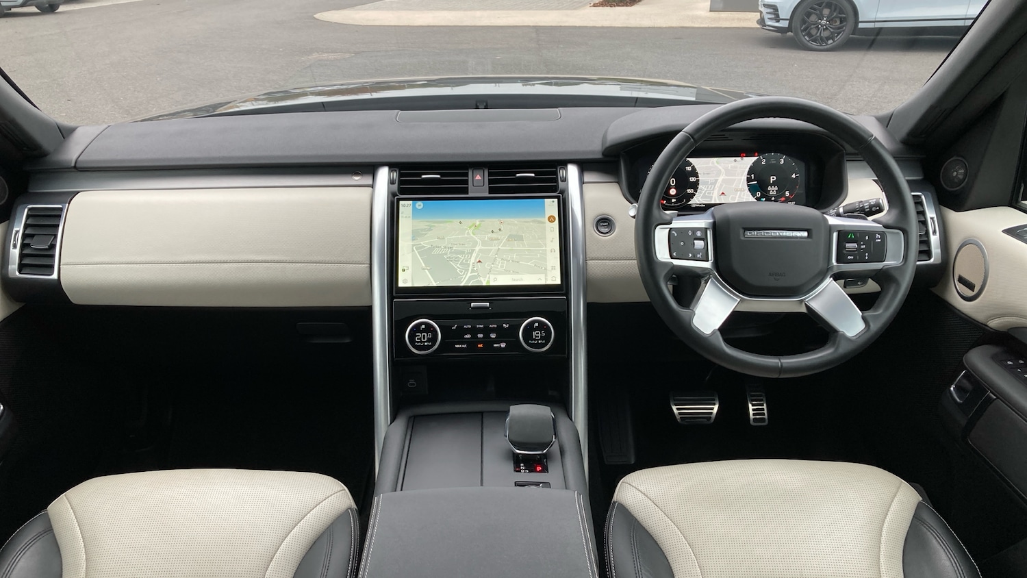 Used Land Rover Discovery 2023 for sale - 77519730: Photo 9