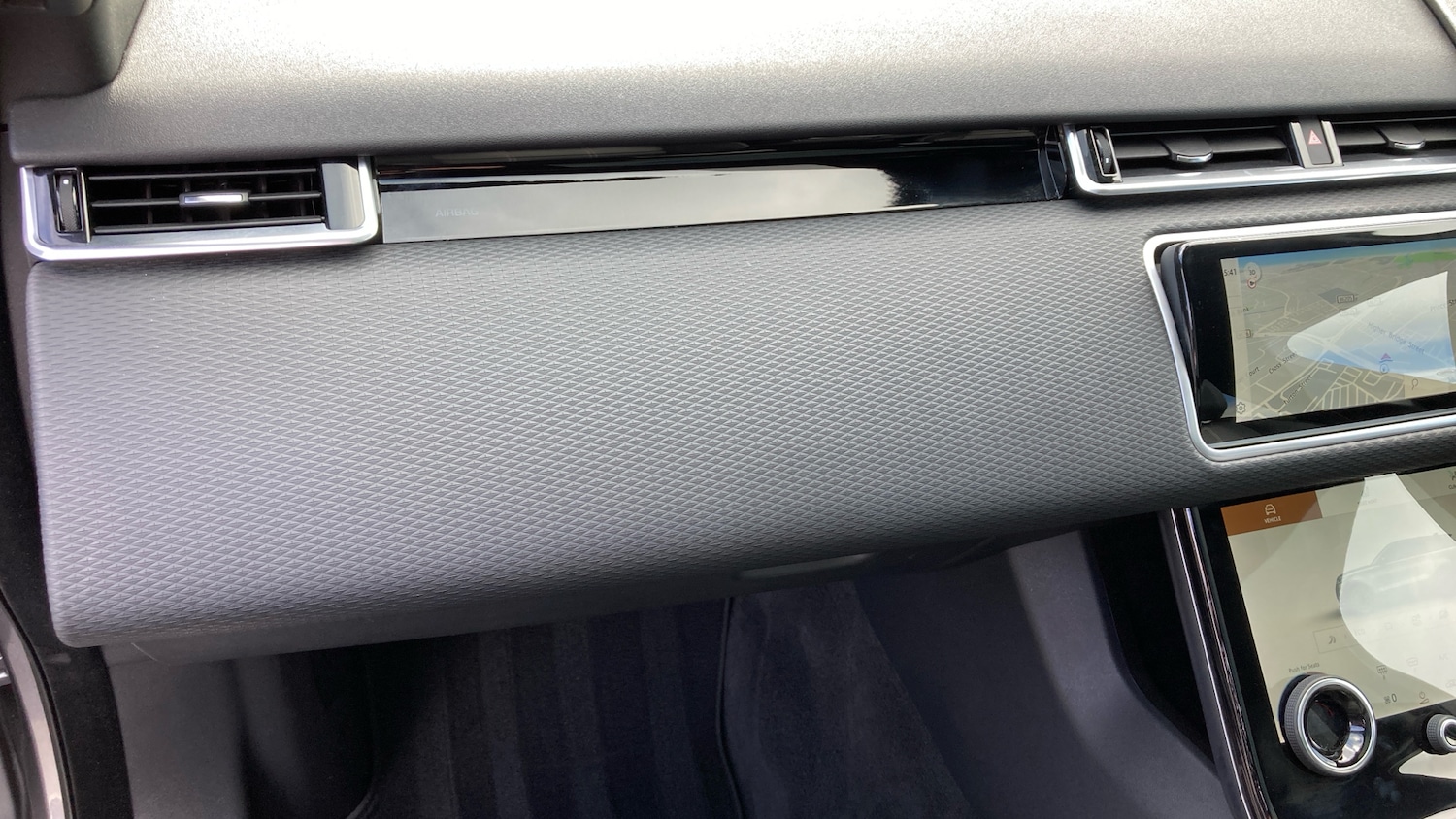 Used Land Rover Range Rover Velar 2022 for sale - 75972825: Photo 26