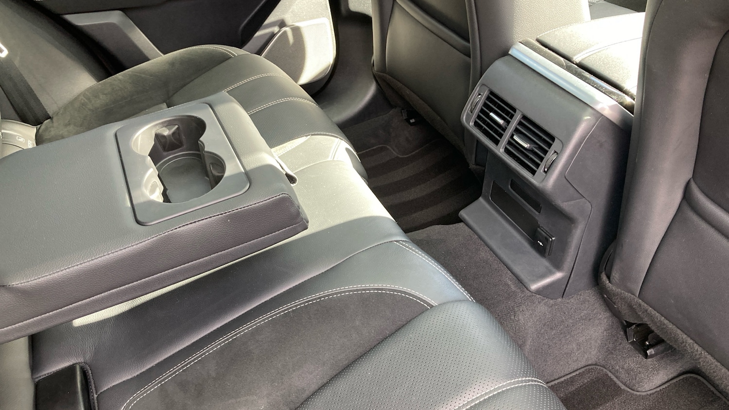 Used Land Rover Range Rover Velar 2022 for sale - 75972825: Photo 42