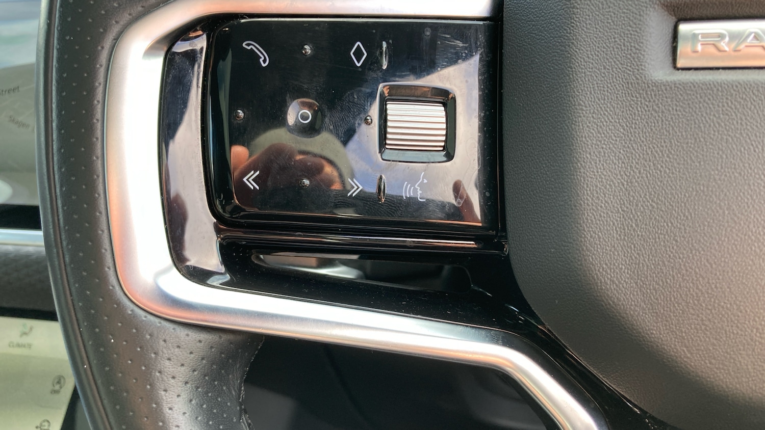 Used Land Rover Range Rover Velar 2022 for sale - 75972825: Photo 43